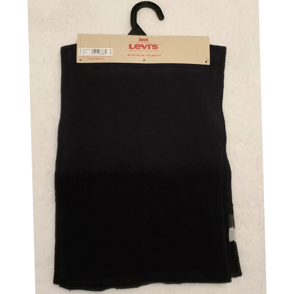Black Levi's Scarves and Beanni set